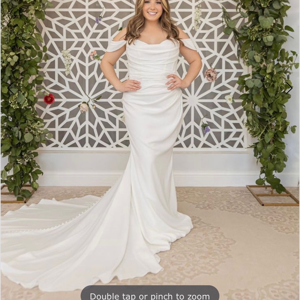 Rose and Grace Lenora wedding dress